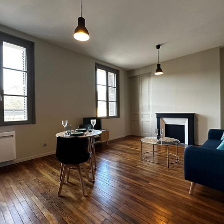 Le Magistral Beautiful One-Bedroom Apartment In The Historic Heart Of Tours Buitenkant foto