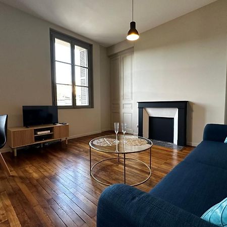 Le Magistral Beautiful One-Bedroom Apartment In The Historic Heart Of Tours Buitenkant foto