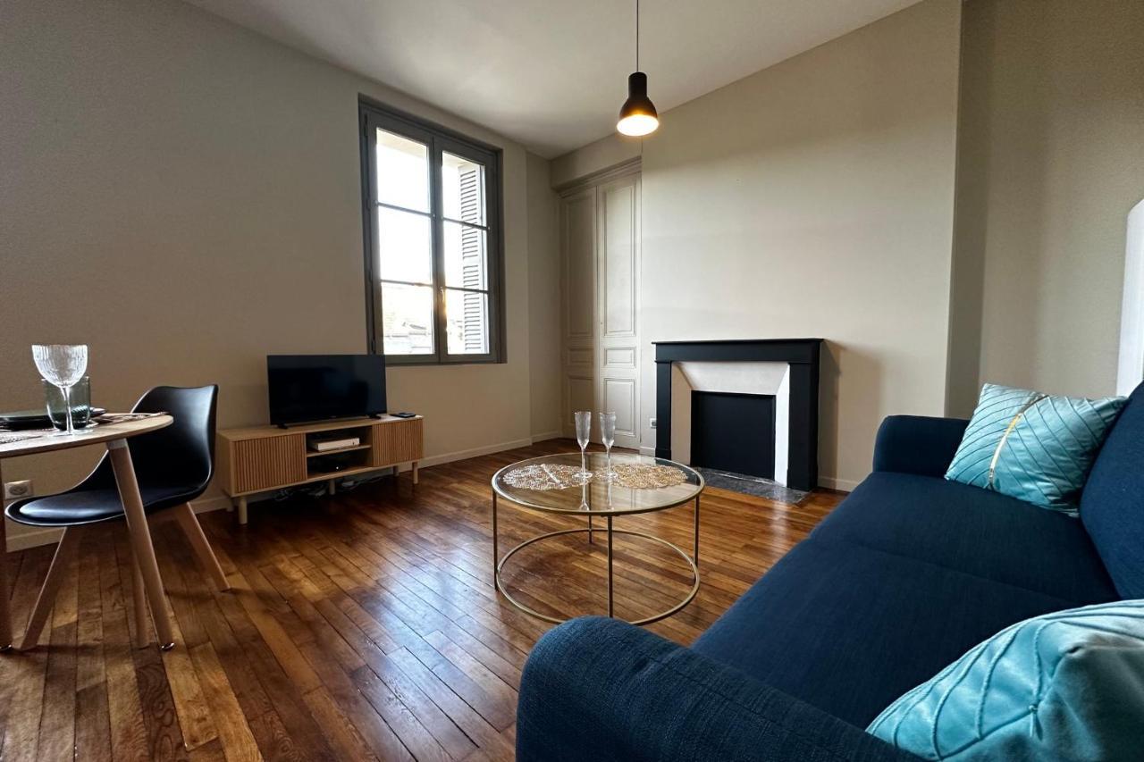 Le Magistral Beautiful One-Bedroom Apartment In The Historic Heart Of Tours Buitenkant foto