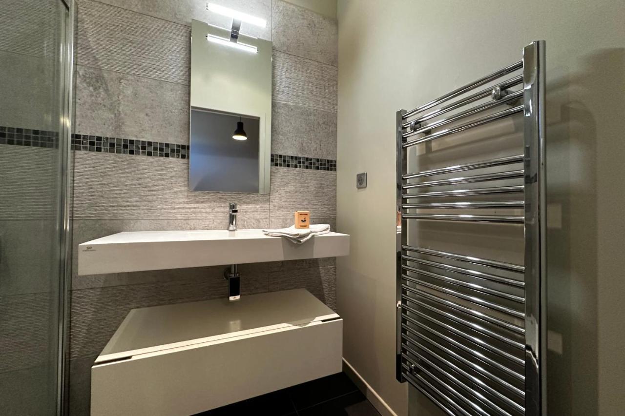 Le Magistral Beautiful One-Bedroom Apartment In The Historic Heart Of Tours Buitenkant foto